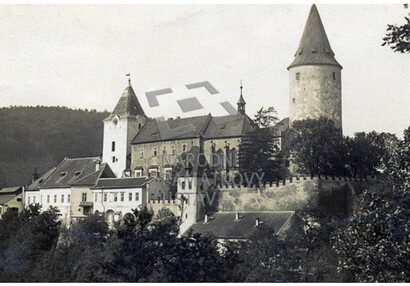 Pohled od pomníku knížete Fürstenberga